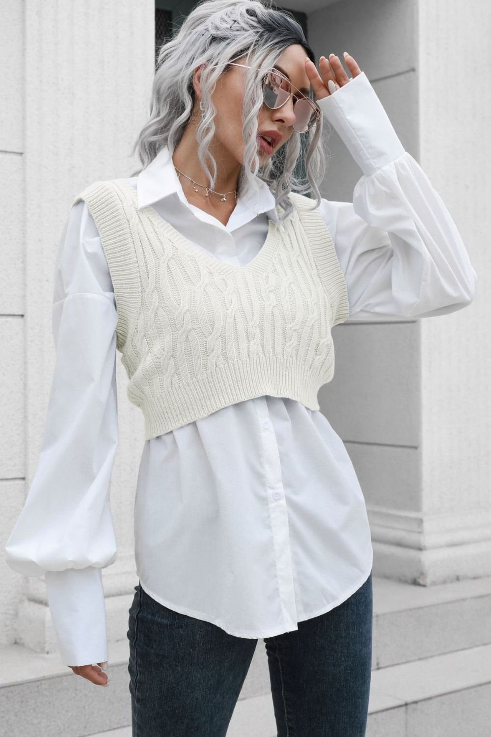 Cable-Knit Deep V Cropped Knit Vest - Image 6